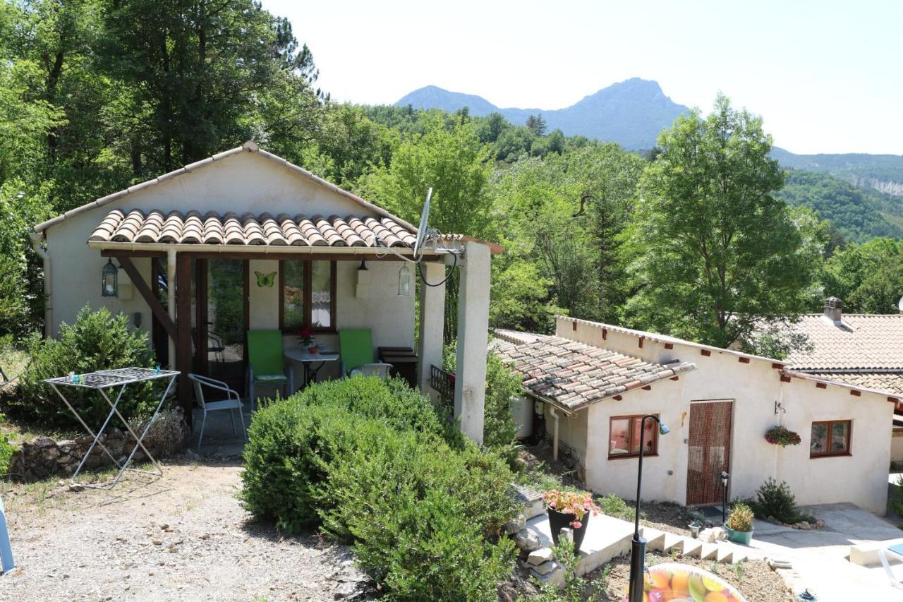 Maison Castellane Chambre D'Hotes B&B Exterior photo